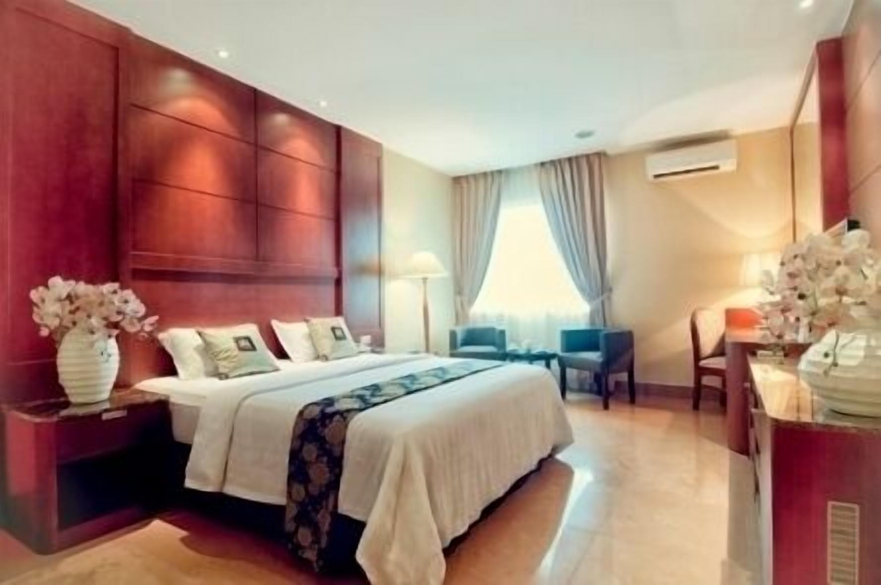 โรงแรม แกรนด์ ซากุระ เมดาน ภายนอก รูปภาพ
